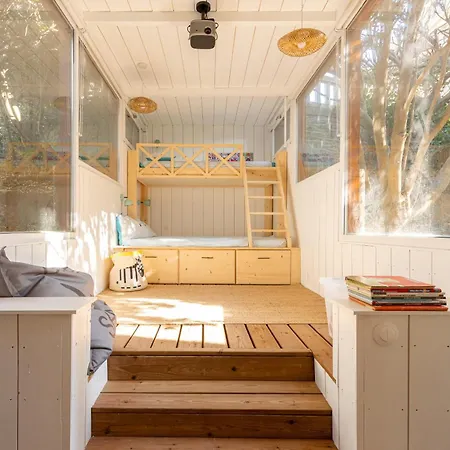 Aroha With Terrasse And Sea View In Апартаменти